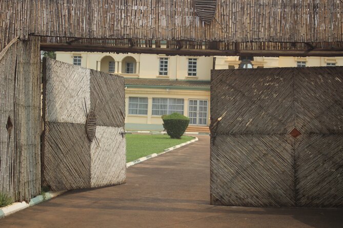 Best Kampala group Walking Tour. - Gaddafi National Mosque and the minaret: plan for the entry fee and the climb