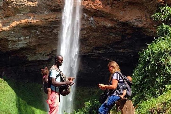 Eight days cultural and wildlife tour in Uganda - Day 6: The long drive into Kidepo Valley, mini game drive, campfire night