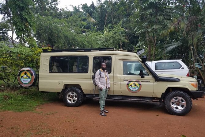 Gorilla & Chimpanzee Trekking in Uganda - 5 Days - Lake Bunyonyi Stop and Evening Cultural Visit