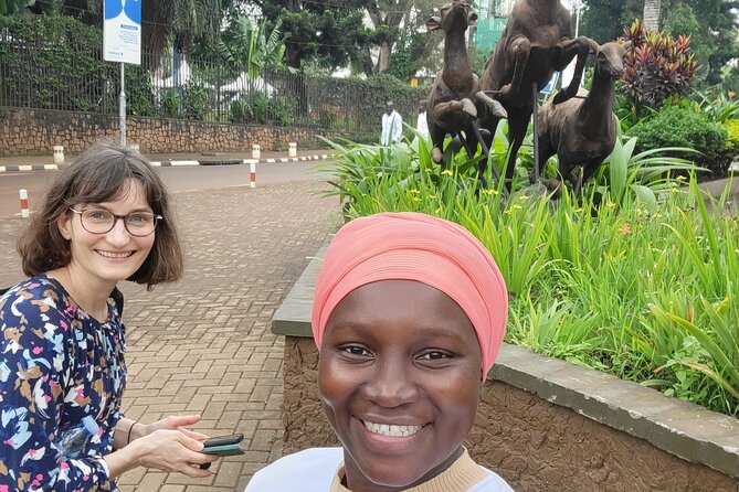 Kampala Guided walking Tour - Taxi Park views, seeing Kampala’s movement system