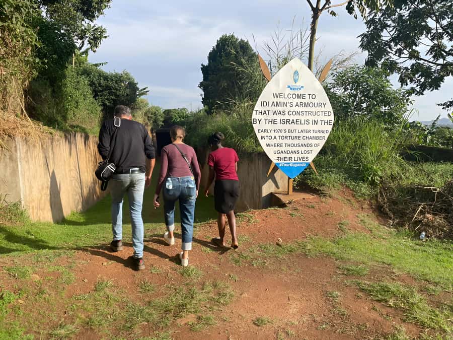 Kampala: Private Guided City Tour with vehicle Transfers - Kasubi Tombs UNESCO: Muzibu Azaala Mpanga and the Power of Place