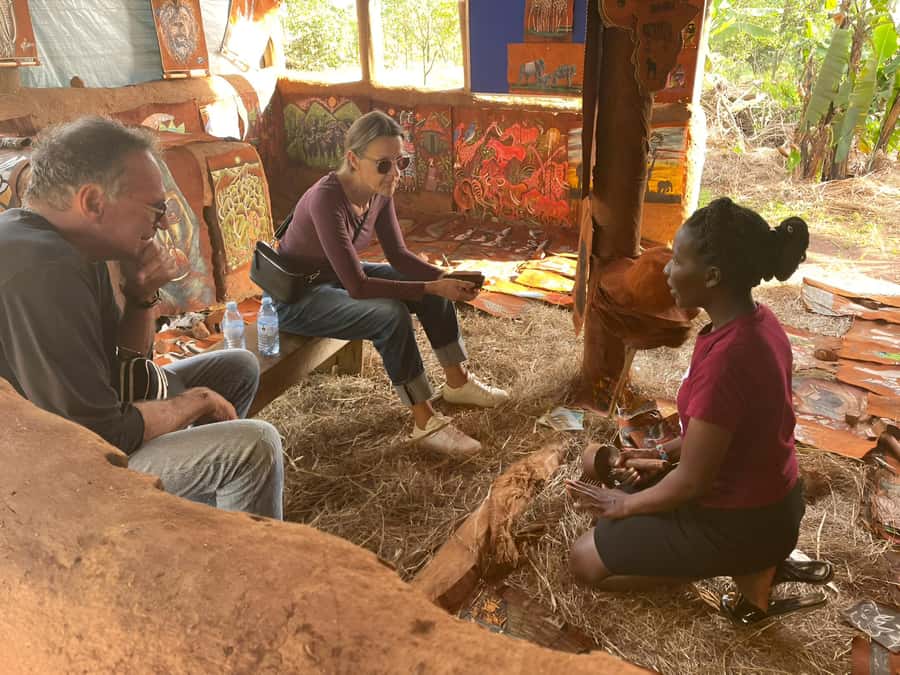Kampala: Private Guided City Tour with vehicle Transfers - The Bahá’í Temple on Kikaaya Hill: Quiet, Gardens, and Interfaith Calm
