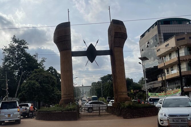 Safe Motorbike Tour in Kampala (Boda Boda Tour) - Stop 3: Gaddafi National Mosque and the payoff of the minaret view