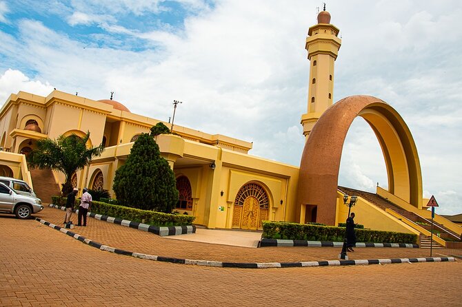 Safe Motorbike Tour in Kampala (Boda Boda Tour) - Stop 4: Kabaka’s Palace, royal Buganda stories and real details